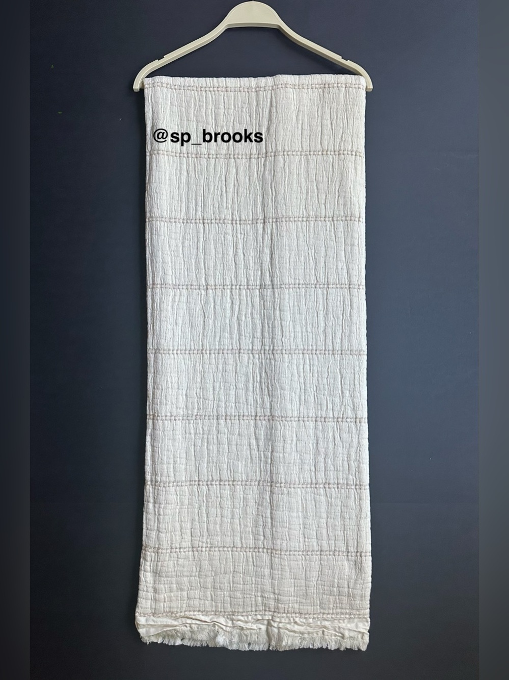 🎁Piscatextil Throw Blanket - Ivory with Tan Stitching - Picture 3 of 7